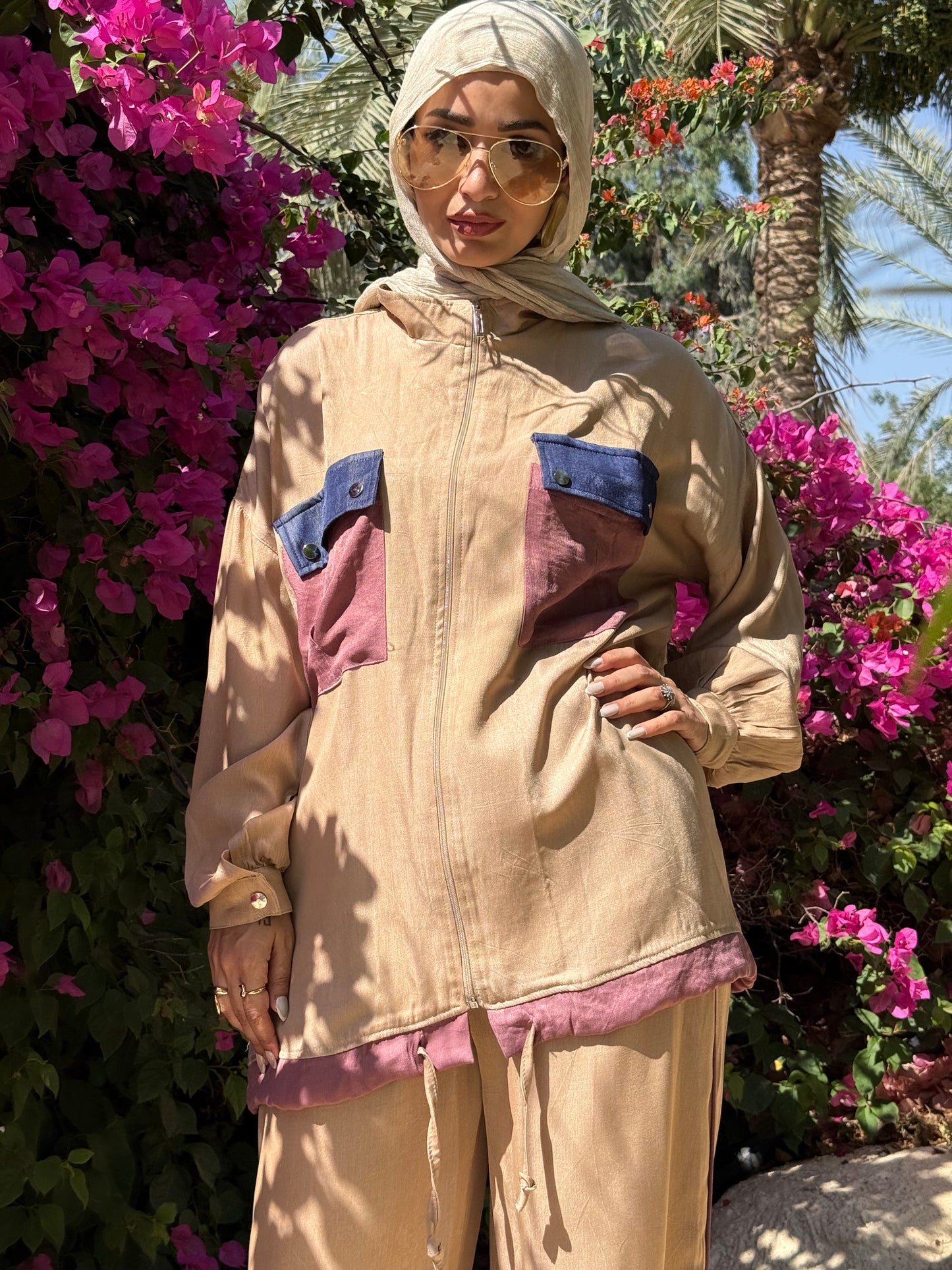 CUT-OUT set
