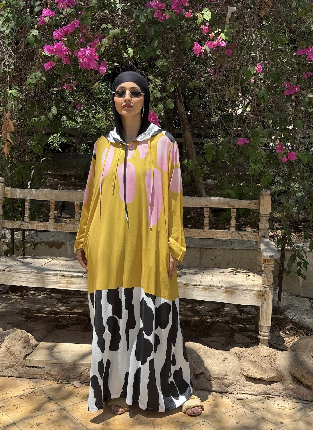 Casual Abaya - Yellow Tiles