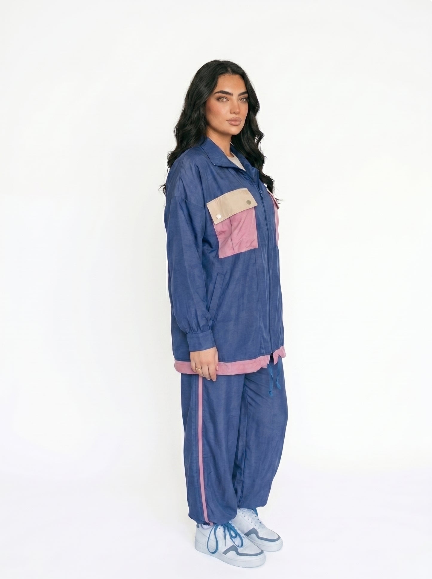 CUT-OUT set