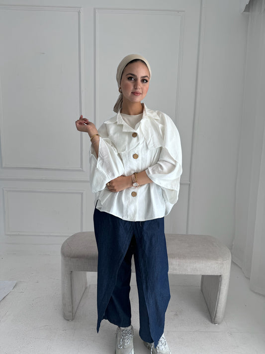 Wooden Buttoned Ruffles Blouse